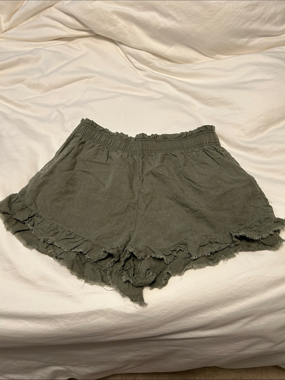 aerie Olive Green High-Rise Ruffle Hem Shorts